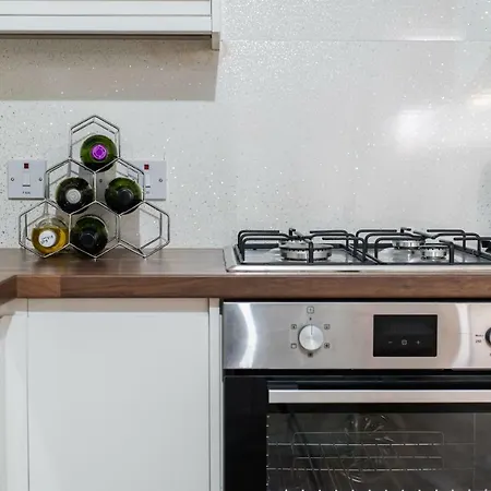 Hopewell Apartment *