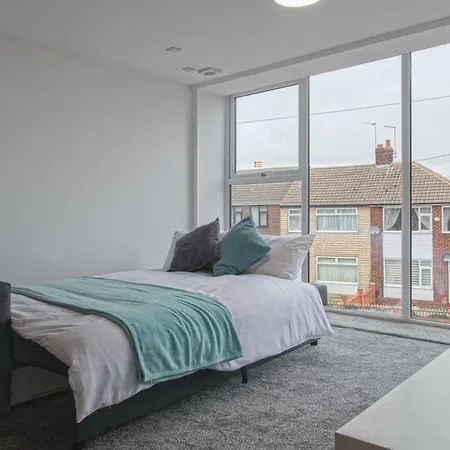 Hopewell Leeds (West Yorkshire)