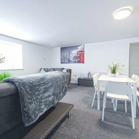 Hopewell Apartment *